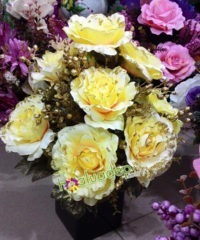 Hoa giả, Hoa lụa đẹp, Hồng Châu Âu