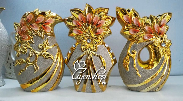 Zoom với Bộ Vàng trang trí