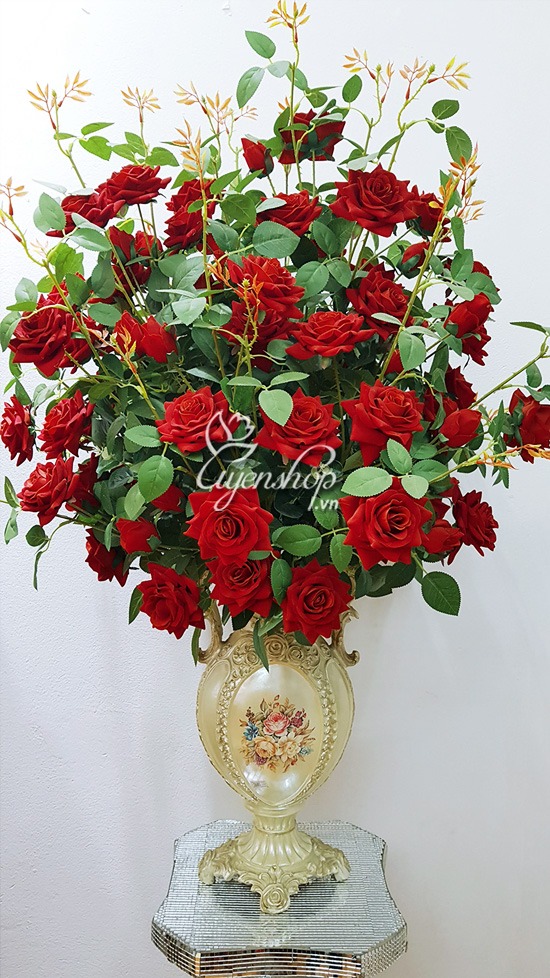 Zoom với Bình Hồng Nhung Đỏ