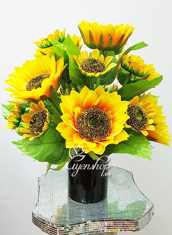 Zoom với Bình Hoa Hướng Dương