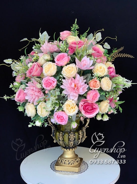 Zoom với Lư Hoa Hồng Trà David Sang Trọng