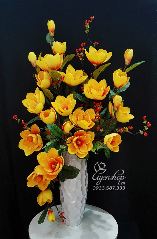 Zoom với Bình Mộc Lan Lụa Cao Cấp