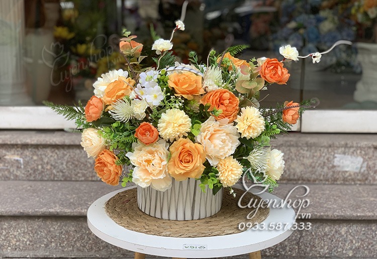 Zoom với Lãng Hoa Lụa Xinh