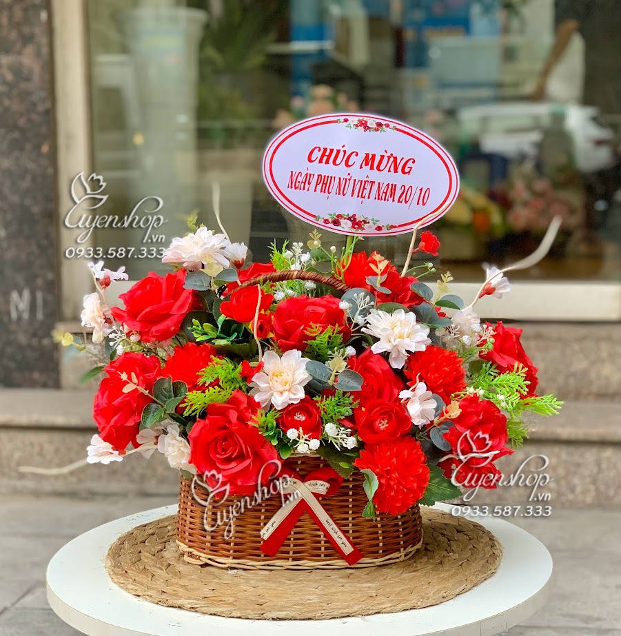 Zoom với GIỎ HOA LỤA NHỎ TONE ĐỎ