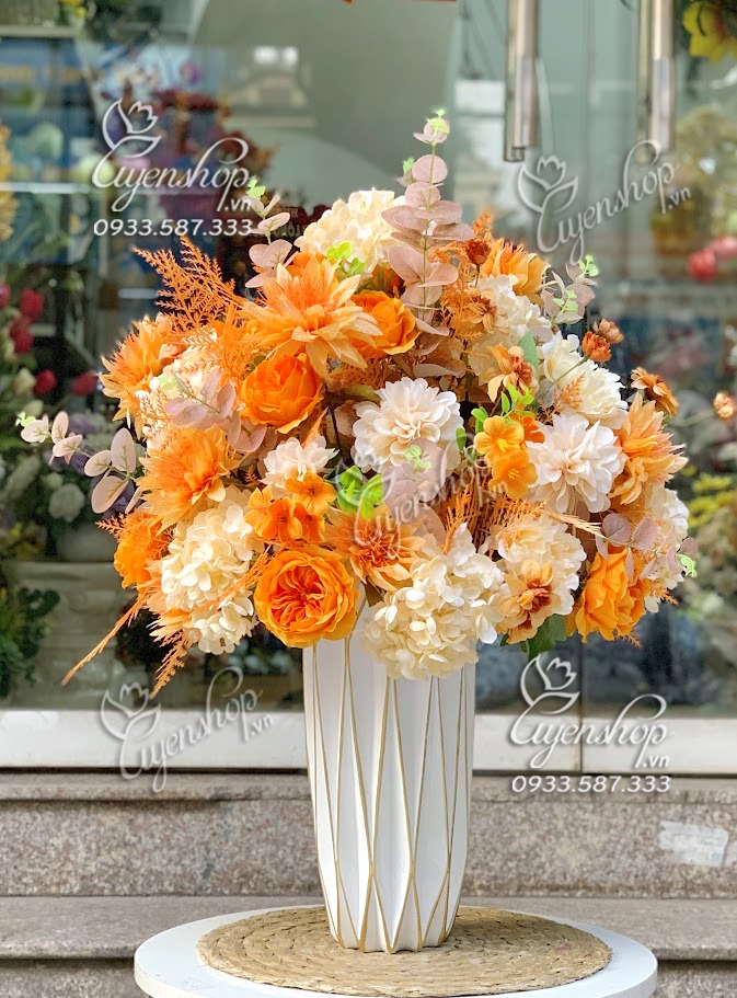 Zoom với BÌNH HOA KIM CƯƠNG TONE CAM