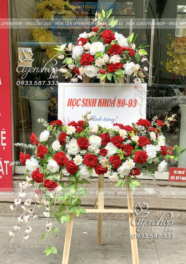 Zoom với LÃNG HOA CHÚC MỪNG 2 TẦNG