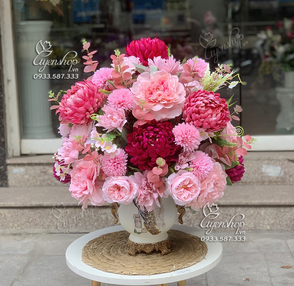 Zoom với BÌNH HOA MẪU ĐƠN