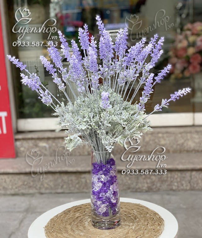 Zoom với LỌ HOA OẢI HƯƠNG