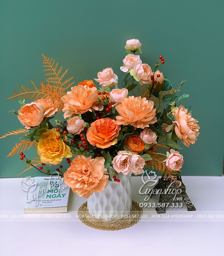 Zoom với LỌ HOA NGHỆ THUẬT TONE CAM