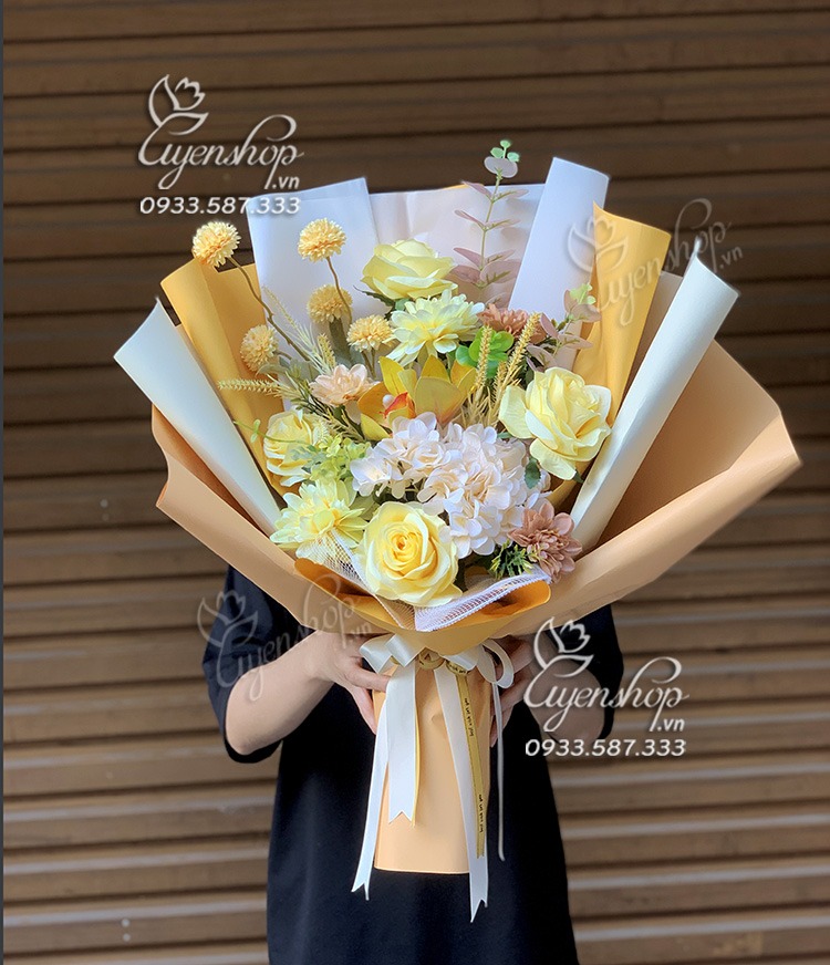 Zoom với BÓ HOA LỤA TONE VÀNG