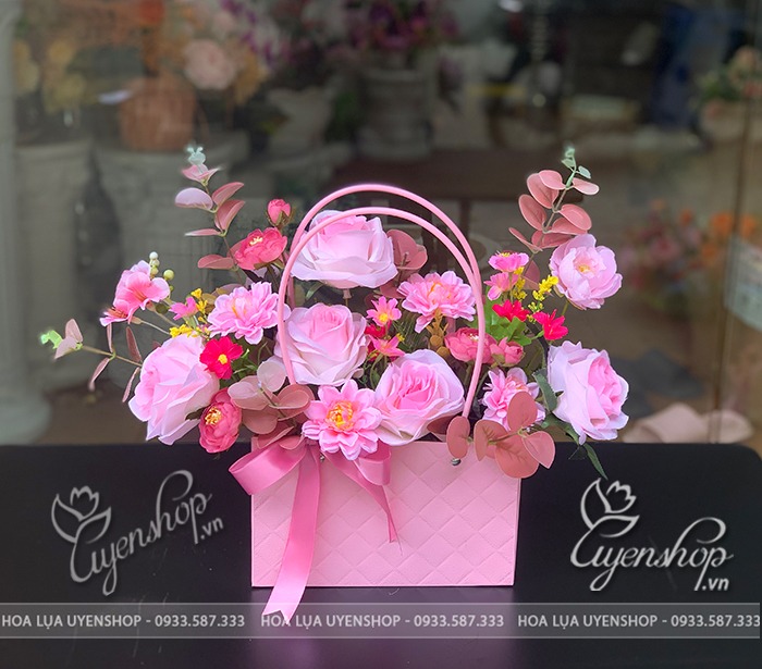 Zoom với GIỎ/ TÚI XÁCH HOA LỤA TONE HỒNG