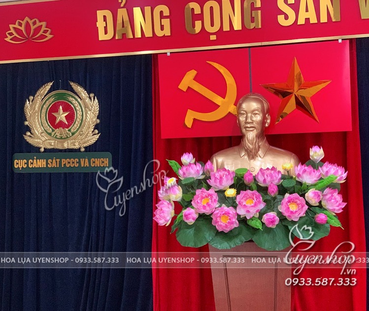 Zoom với HOA SEN NGHỆ NHAN CAO CẤP TRANG TRÍ TƯỢNG BÁC