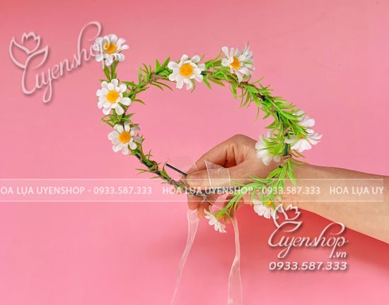 Zoom với VÒNG HOA ĐỘI ĐẦU