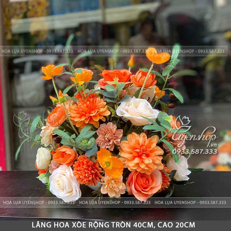 Zoom với BÁT HOA ĐỂ BÀN SỰ KIỆN TONE CAM