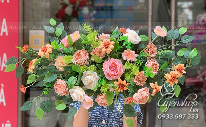 Zoom với LÃNG HOA BỤC PHÁT BIỂU NHỎ