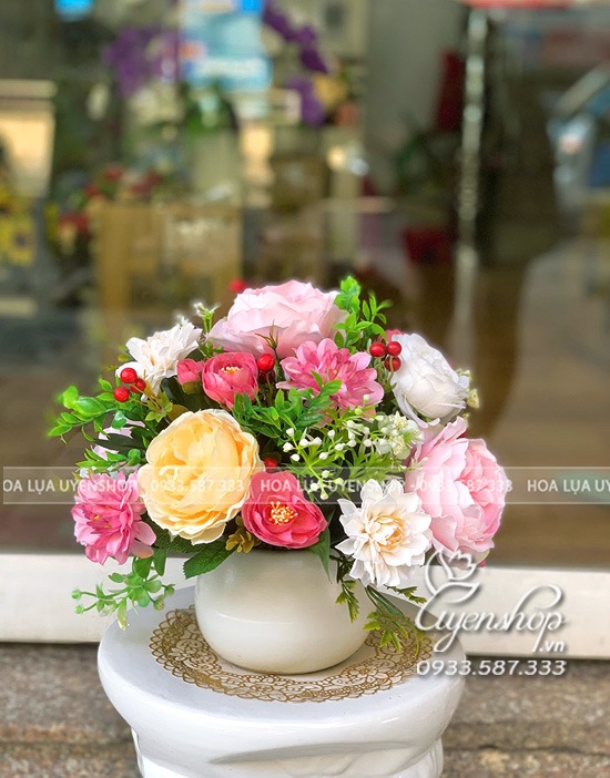 Zoom với LỌ HOA NHỎ ĐỂ BÀN TONE HỒNG