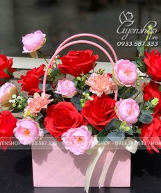 GIỎ HOA HỒNG ĐỎ Hoa giả, Hoa lụa đẹp, GIỎ HOA HỒNG ĐỎ
