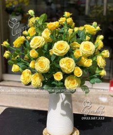 BÌNH HOA HỒNG VÀNG KIÊU SA Hoa giả, Hoa lụa đẹp, BÌNH HOA HỒNG VÀNG KIÊU SA