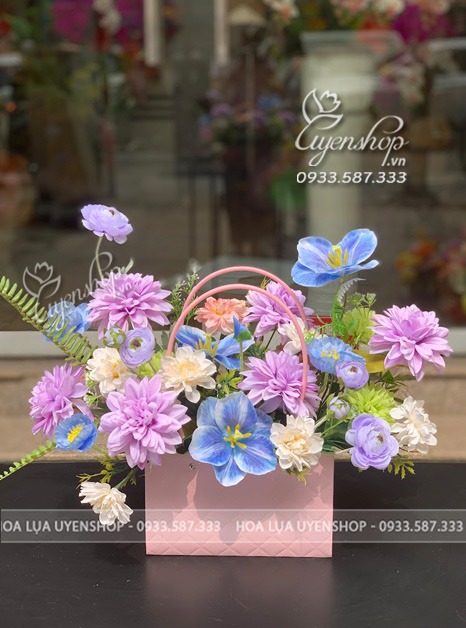 Zoom với GIỎ HOA LỤA NHỎ