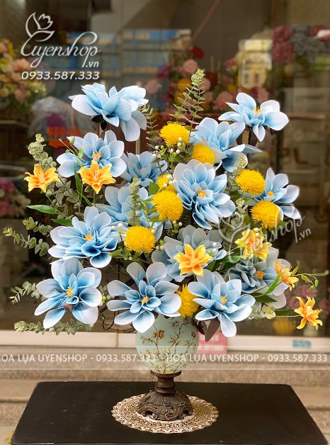 Zoom với MỘC LAN XANH NGỌC SANG TRỌNG