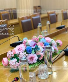 Hoa giả, Hoa lụa đẹp, LÃNG HOA TRANG TRÍ PHÒNG HỌP TONE XANH