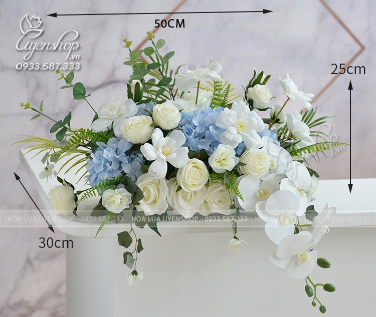 Zoom với LÃNG HOA TRANG TRÍ QUẦY LỄ TÂN