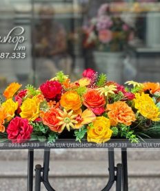 Hoa giả, Hoa lụa đẹp, LÃNG HOA BÀN HỌP TONE ĐỎ CAM