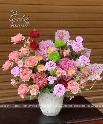 BÌNH HOA TONE HỒNG PHÒNG KHÁCH Hoa giả, Hoa lụa đẹp, BÌNH HOA TONE HỒNG PHÒNG KHÁCH