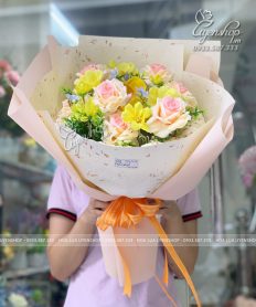 Hoa giả, Hoa lụa đẹp, BÓ HOA LỤA DÁNG TRÒN TONE VÀNG KEM